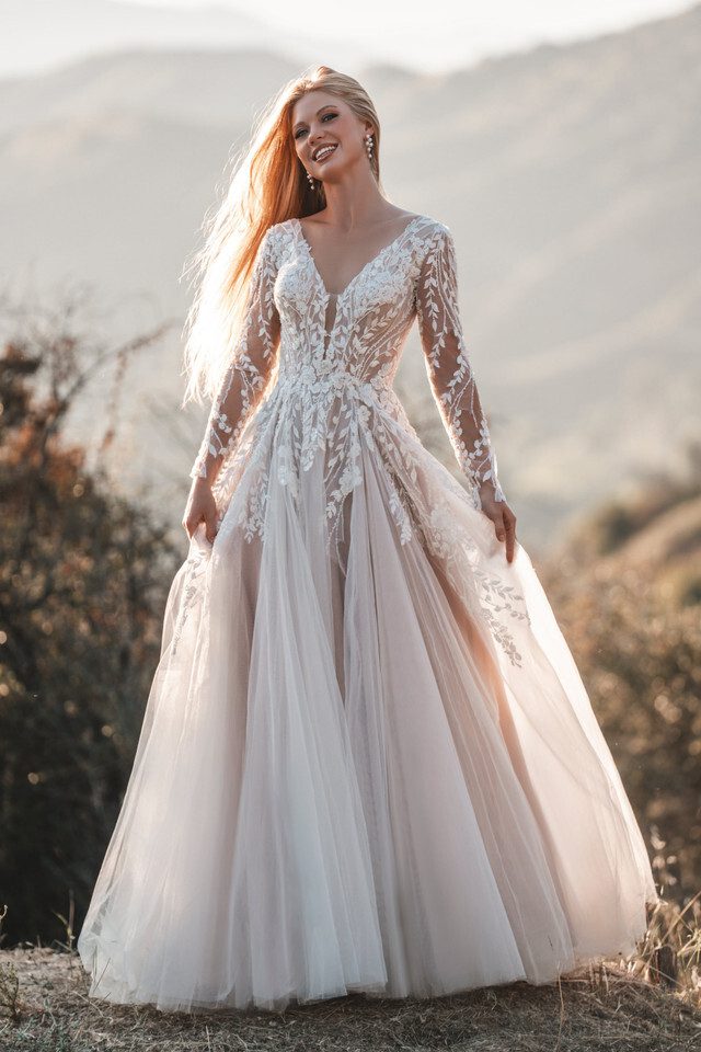 Fitted Long Sleeve Wedding Dress | Dotty Bridal Fitted Long Sleeve Wedding Dress | Dotty Bridal